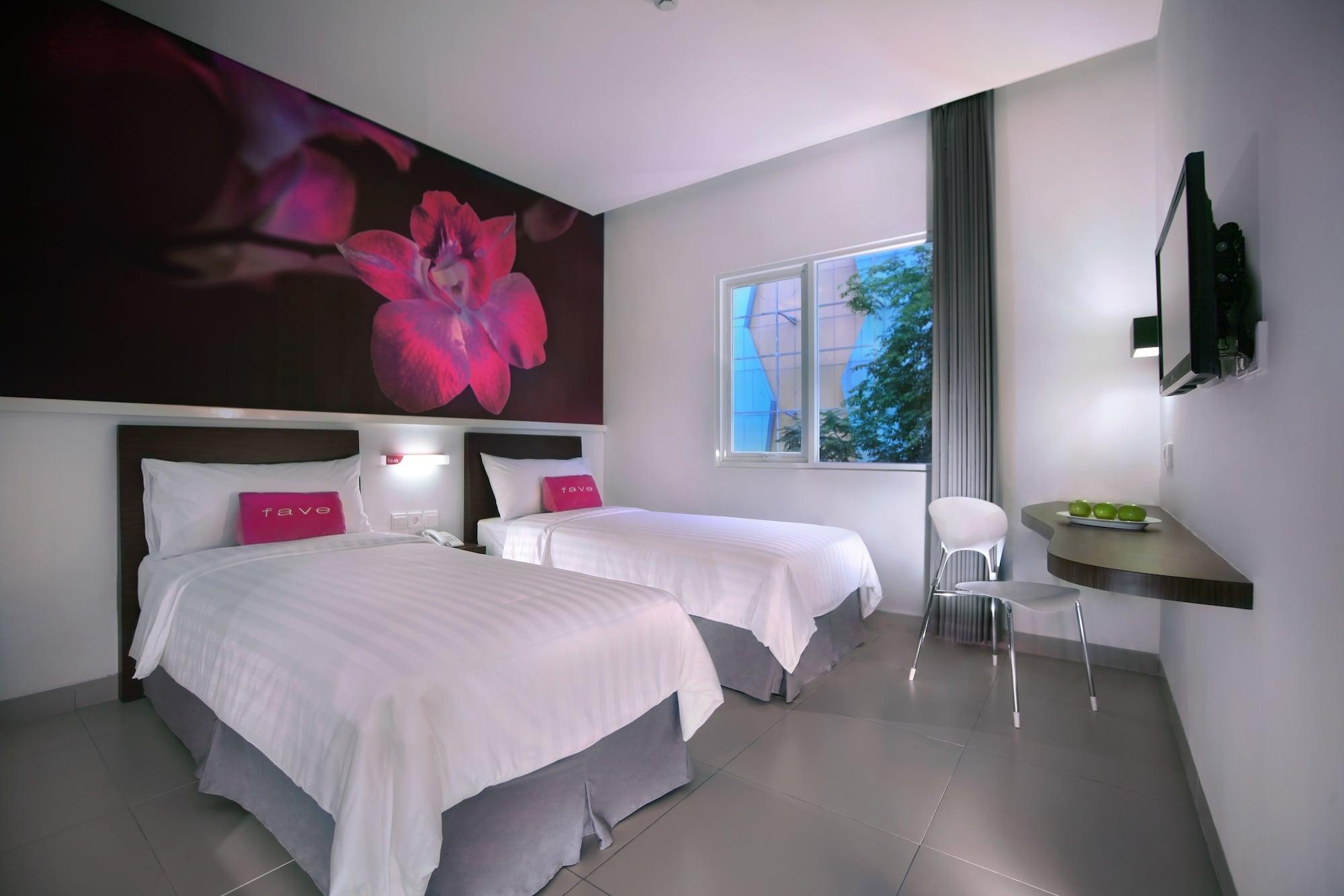 ฟาเวโฮเต็ล เมลาไว Hotel จาการ์ตา ภายนอก รูปภาพ